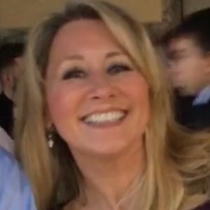 Meet your Posher, Toni